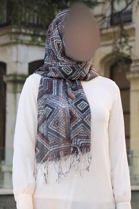 patterned shawl